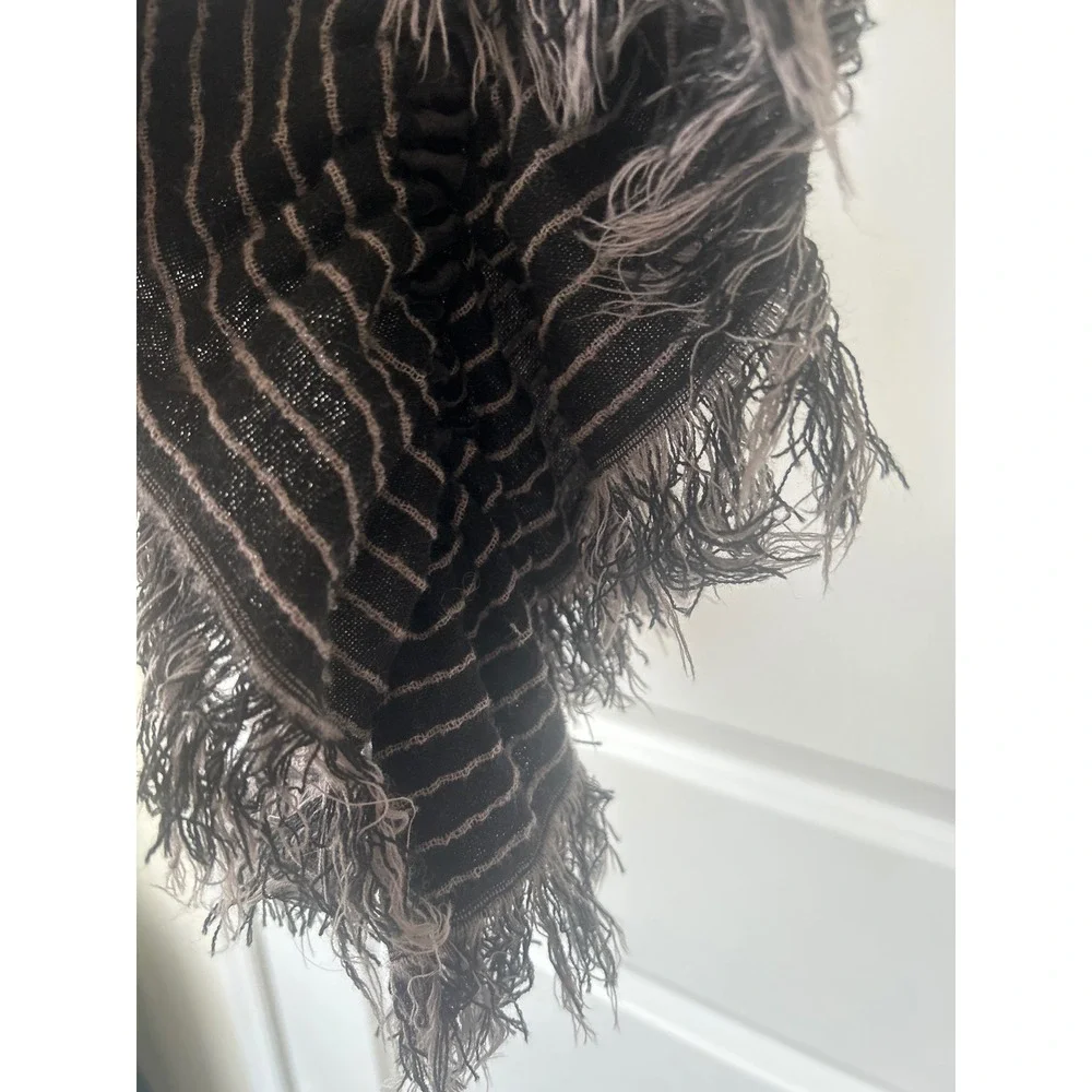 Lea Clement France Wool Blend Striped Textured Fringed Scarf Taupe Black 57x8